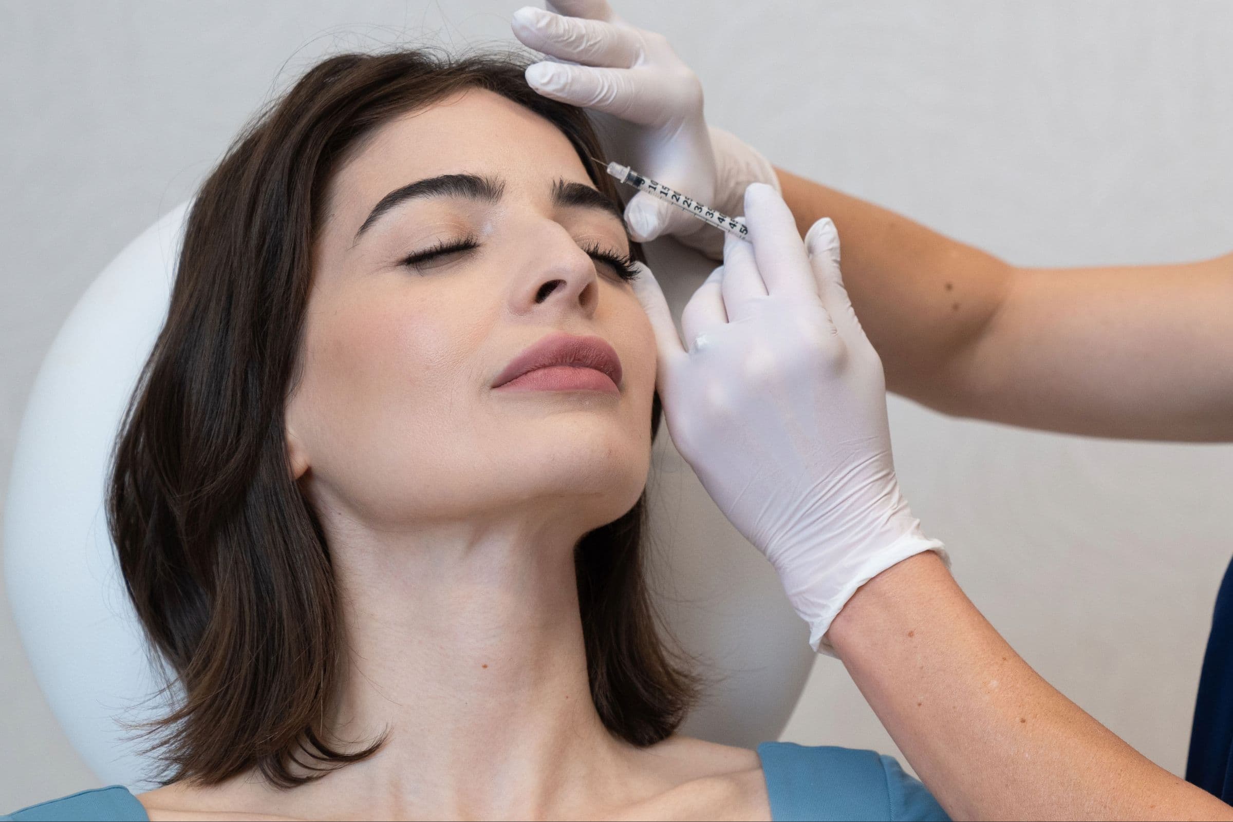 Women receiving Botox injection